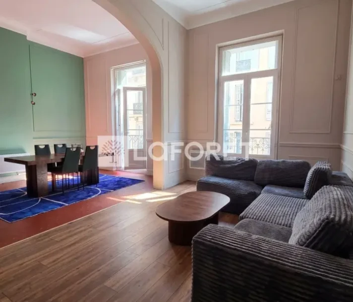Voir la photo 1/6 du type apartment à La Seyne-sur-Mer