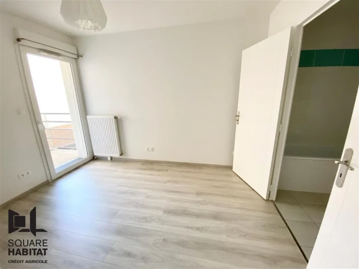 Voir la photo 1/8 du type apartment à Tours