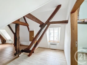 Studio à Provins