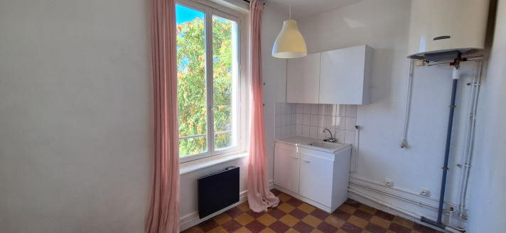 Voir la photo 1/8 du type apartment à Lyon