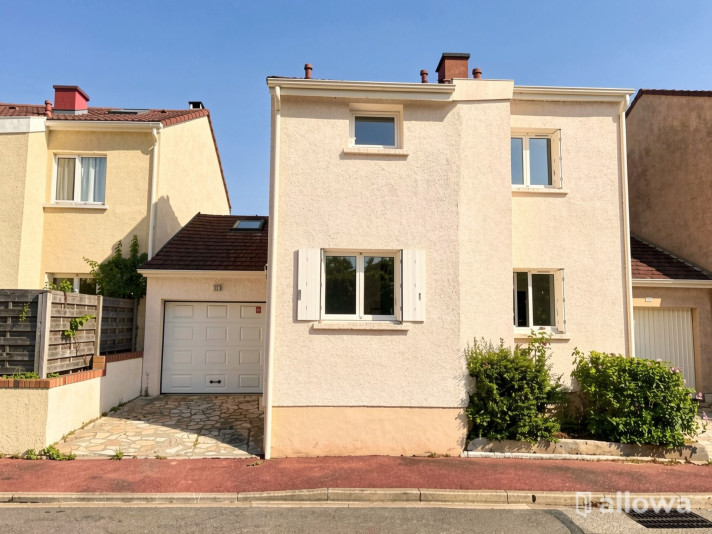 Voir la photo 1/44 du type house à Montigny-le-Bretonneux