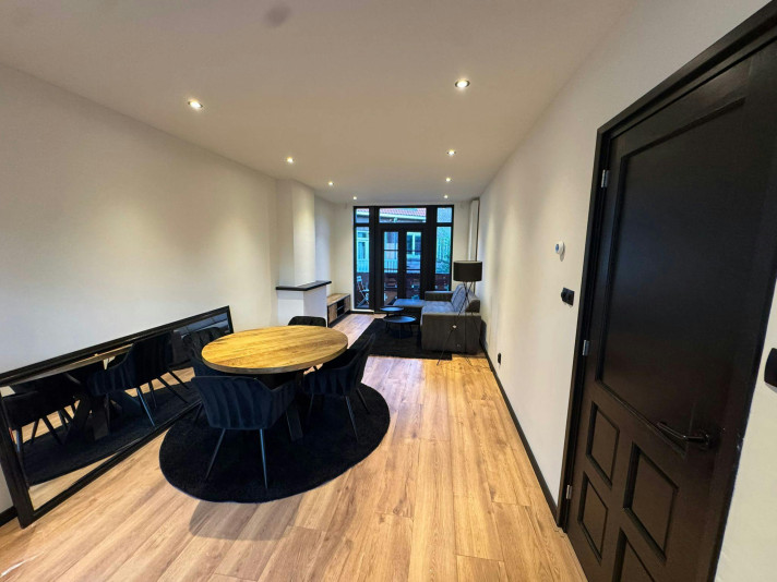 View photo 1/5 of house in Rotterdam