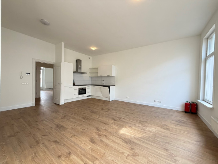 View photo 1/24 of apartment in Rotterdam
