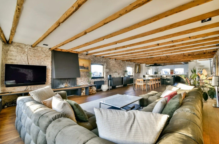 View photo 1/5 of apartment in Amsterdam