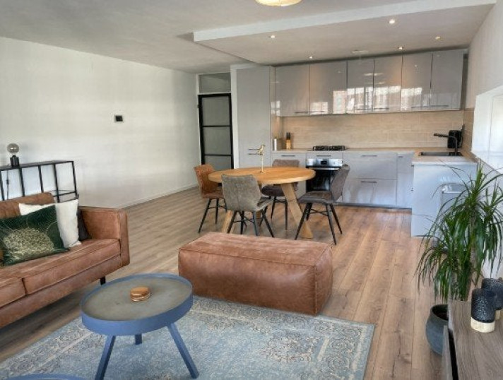View photo 1/7 of apartment in Rotterdam