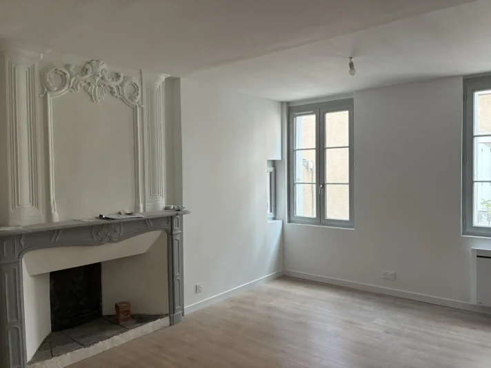 Voir la photo 1/7 du type studio à Rodez