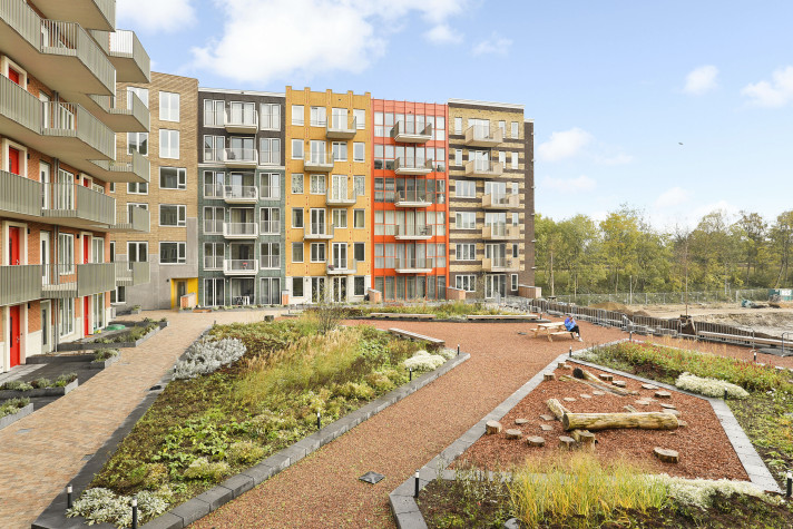 Bekijk foto 1/6 van apartment in Diemen