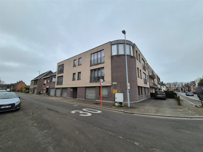 Bekijk foto 1 van 22 van het apartment in Wetteren