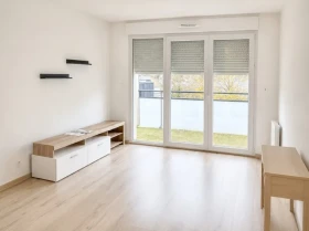 Appartement à Saint-Léger-du-Bourg-Denis