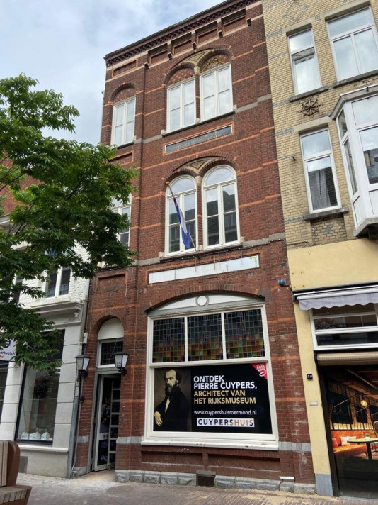 View photo 1/5 of studio in Roermond