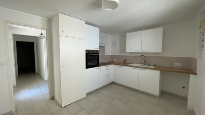 Voir la photo 1/7 du type house à Nieul-sur-Mer