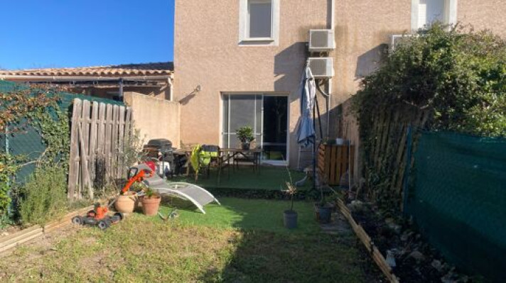 Voir la photo 1/17 du type house à Clarensac
