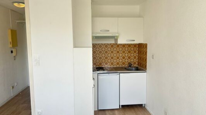 Voir la photo 1/6 du type apartment à Bordeaux