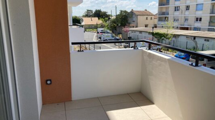 Voir la photo 1/5 du type apartment à Avignon