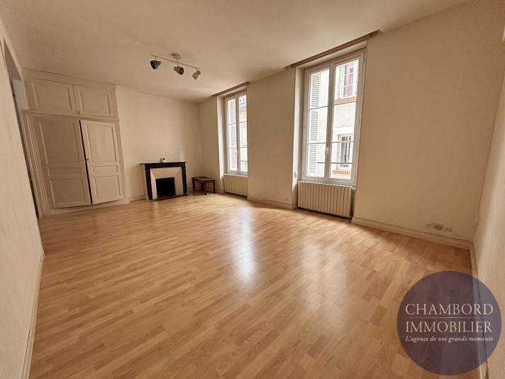 Voir la photo 1/6 du type apartment à Blois