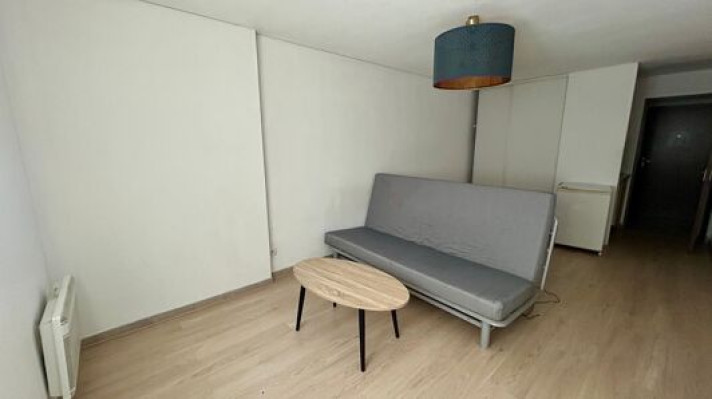Voir la photo 1/7 du type apartment à Le Pontet