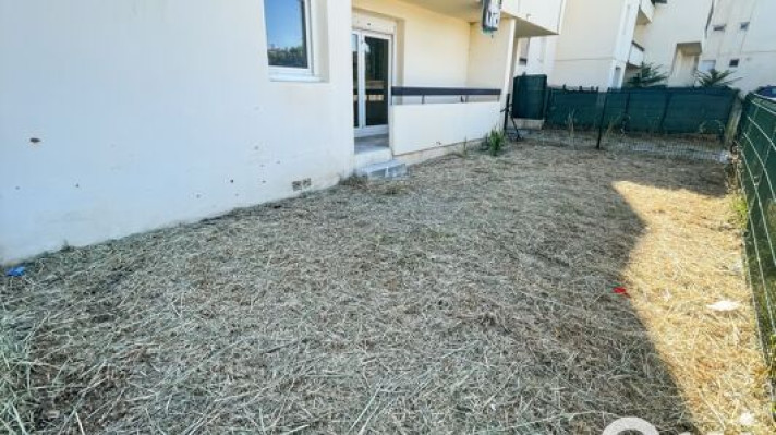 Voir la photo 1/15 du type apartment à Bollène
