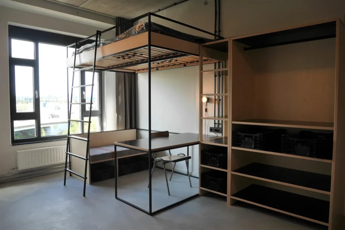 Studio aan de Dokter Nevenstraat in Maastricht (075440)