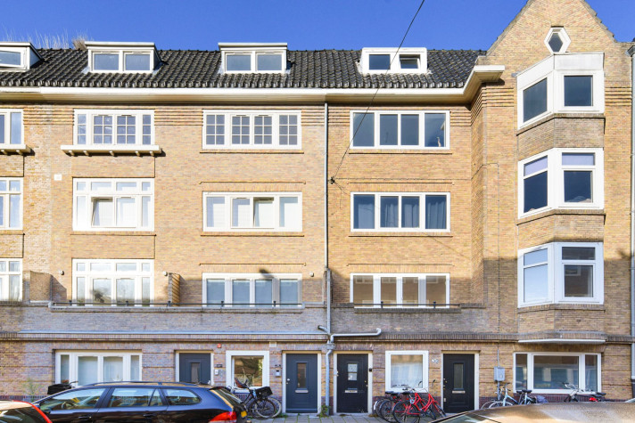 View photo 1/5 of apartment in Amsterdam