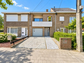Einfamilienhaus in Eine