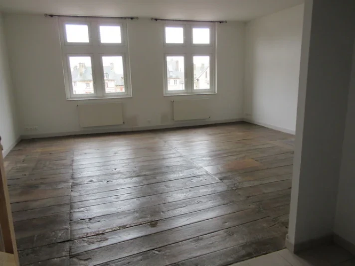 Voir la photo 1/8 du type apartment à Rodez