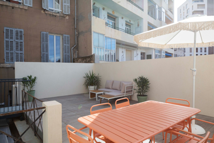 Voir la photo 1/6 du type apartment à Marseille