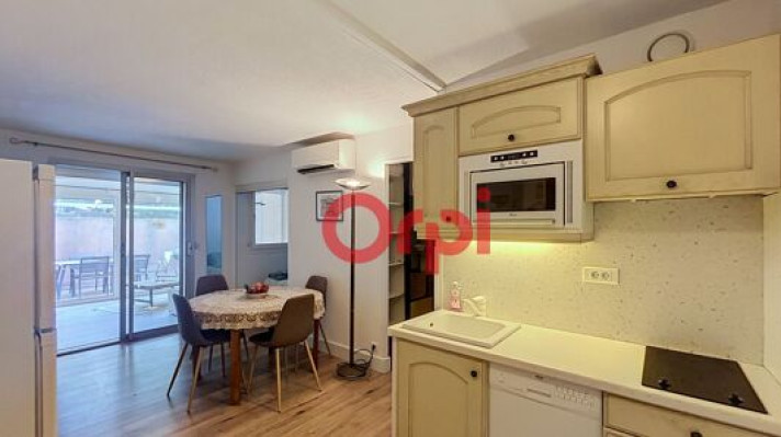 Voir la photo 1/12 du type apartment à Sainte-Maxime