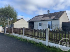 Maison à Verneix