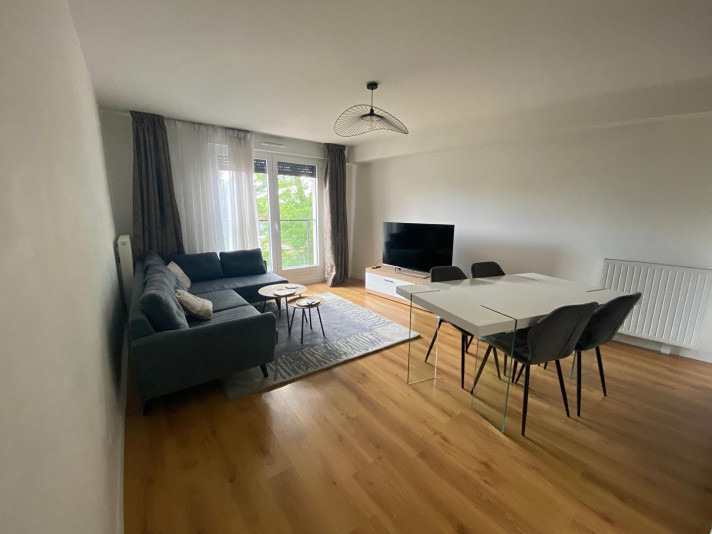 Voir la photo 1/7 du type apartment à Eaubonne