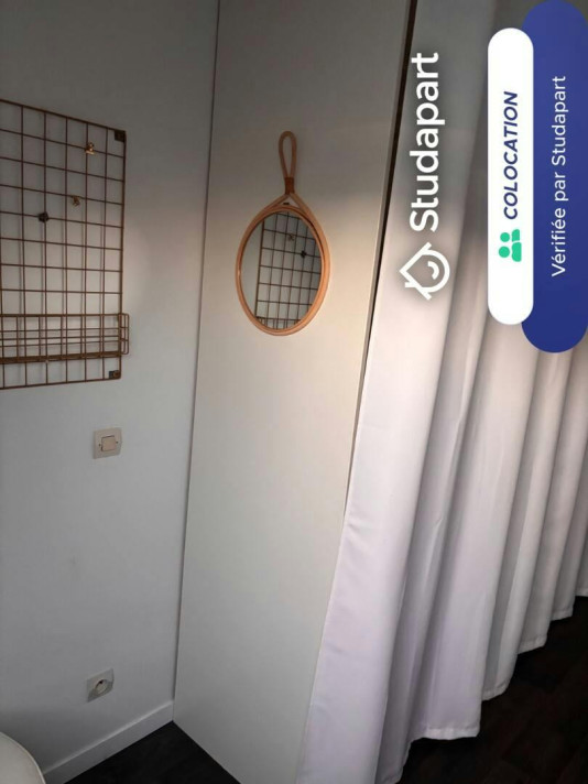 Voir la photo 1/5 du type room à Trélazé