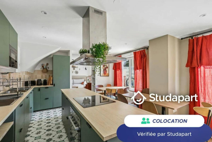 Voir la photo 1/5 du type room à Montreuil