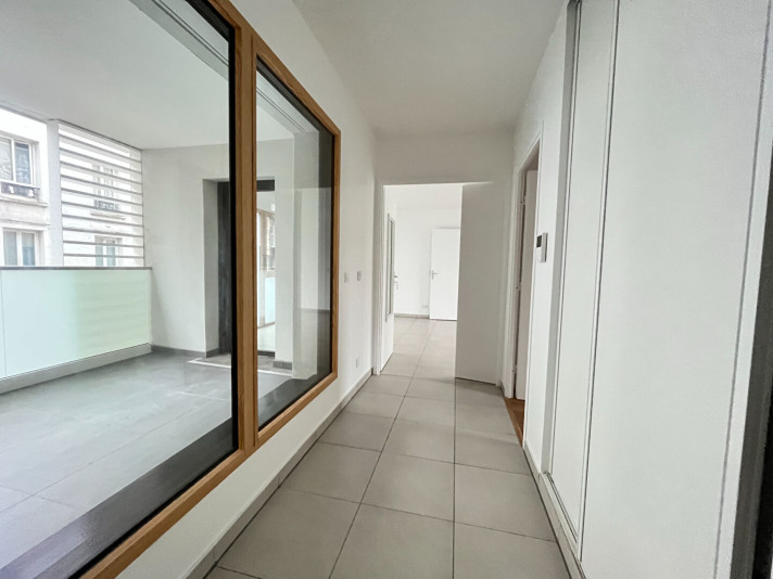 Voir la photo 1/18 du type apartment à Aubervilliers