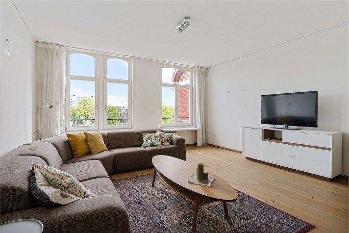 View photo 1/10 of apartment in Amsterdam