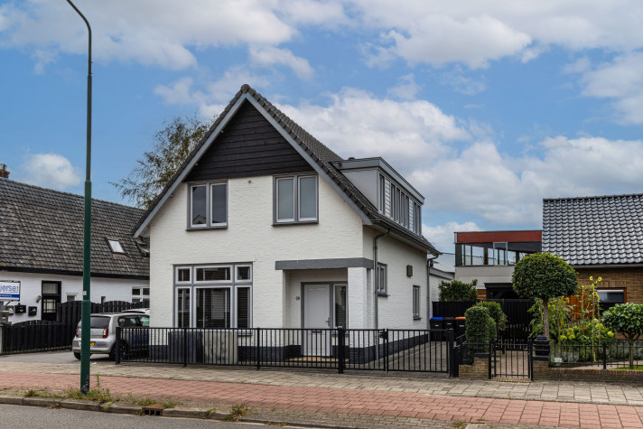 View photo 1/5 of house in Soest