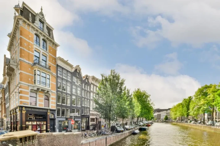 View photo 1/29 of apartment in Amsterdam