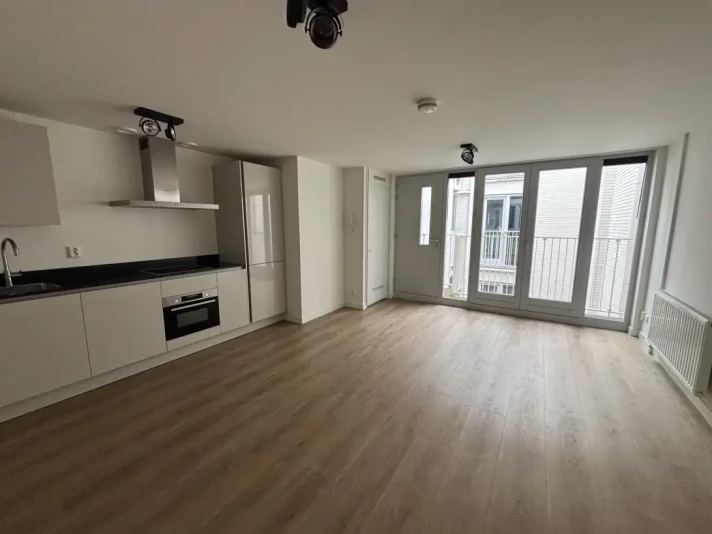 View photo 1/15 of apartment in Amsterdam