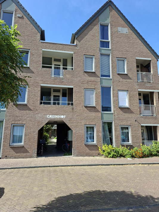 Bekijk foto 1/23 van house in Leiden