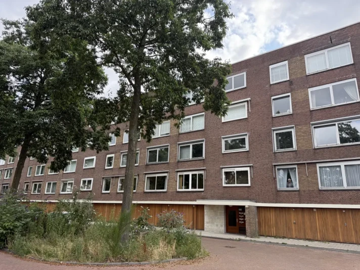 View photo 1/15 of apartment in Amsterdam