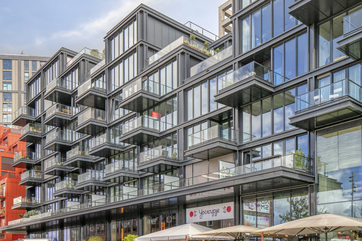 View photo 1/24 of apartment in Amsterdam