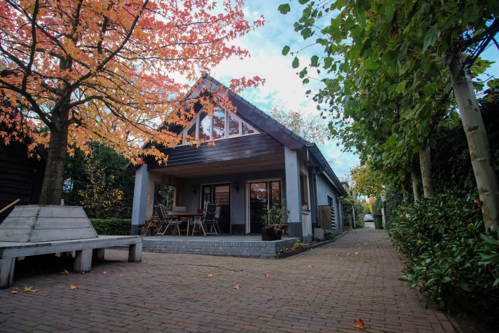 View photo 1/5 of house in Veldhoven