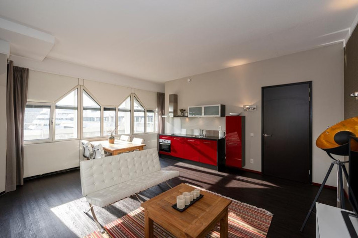 View photo 1/5 of apartment in Leiden