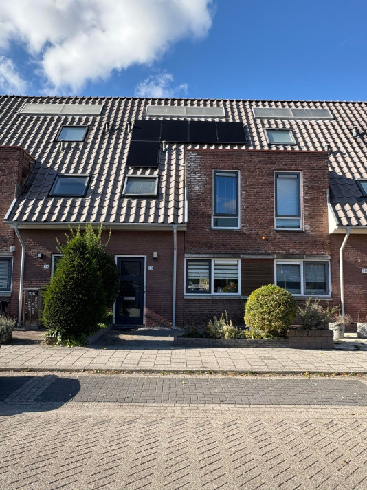 Bekijk foto 1/5 van house in Wateringen