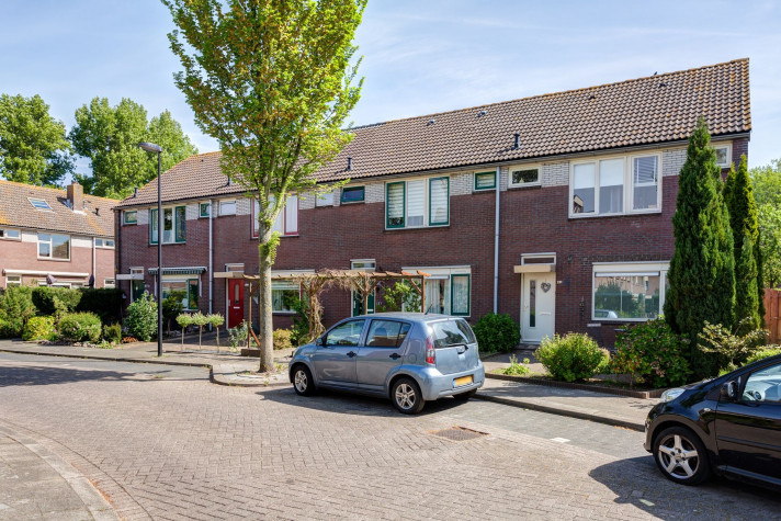 Bekijk foto 1/5 van house in Vlaardingen