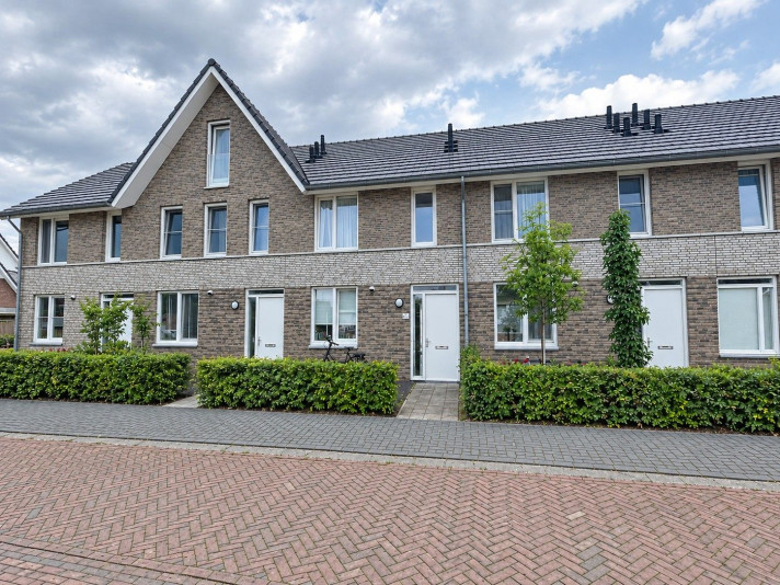 Bekijk foto 1/3 van house in Winterswijk
