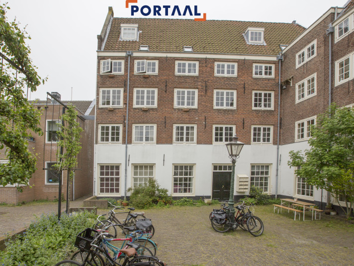 View photo 1/5 of apartment in Leiden