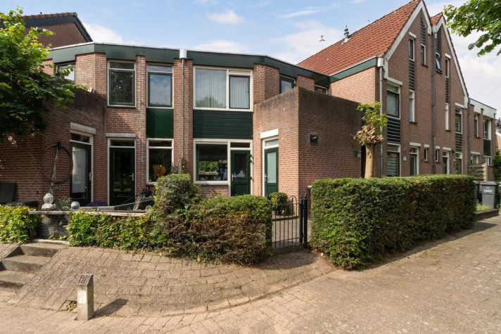 Bekijk foto 1/5 van house in Huizen