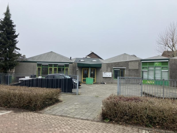 Bekijk foto 1/5 van studio in Altena