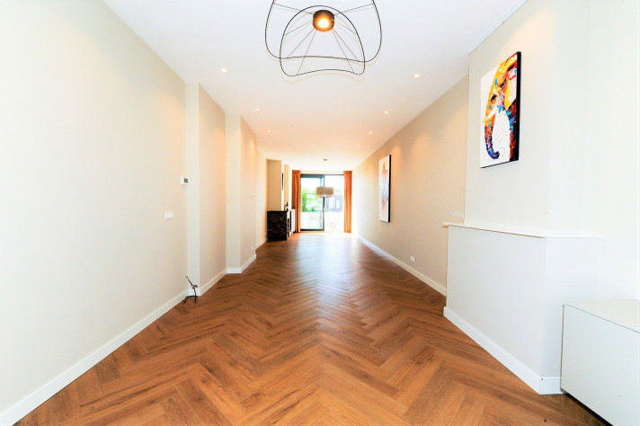 Bekijk foto 1/5 van apartment in 's-Gravenhage
