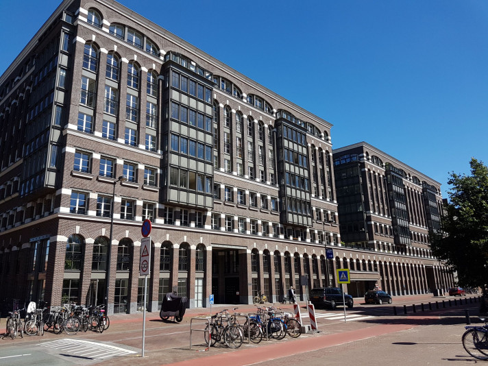 Bekijk foto 1/5 van apartment in Amsterdam