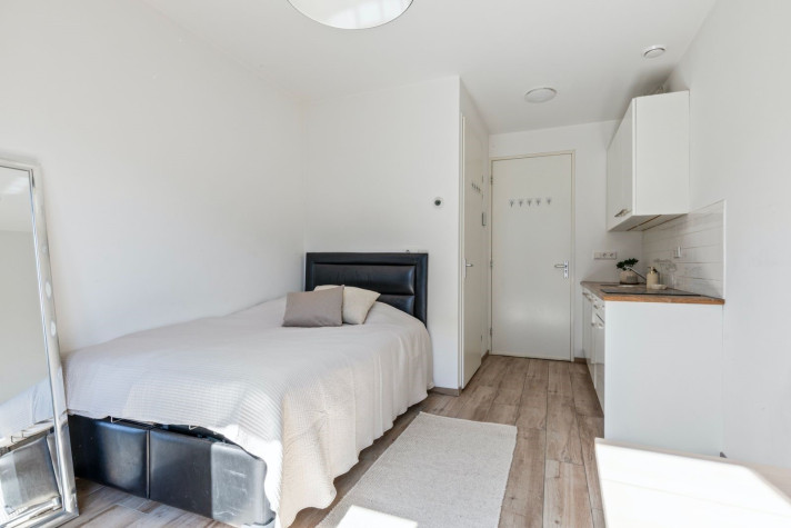 View photo 1/10 of apartment in Amsterdam